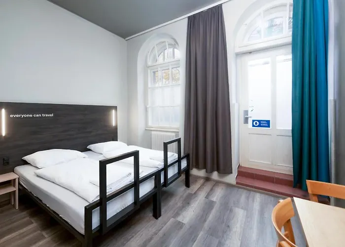 A&o Stadthalle Hotel 2*
